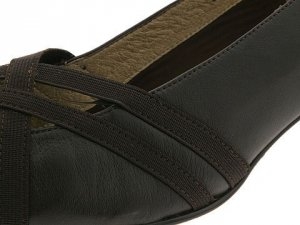 Sapphire wide fit closed toe slingback heels at Shoe Talk NZ